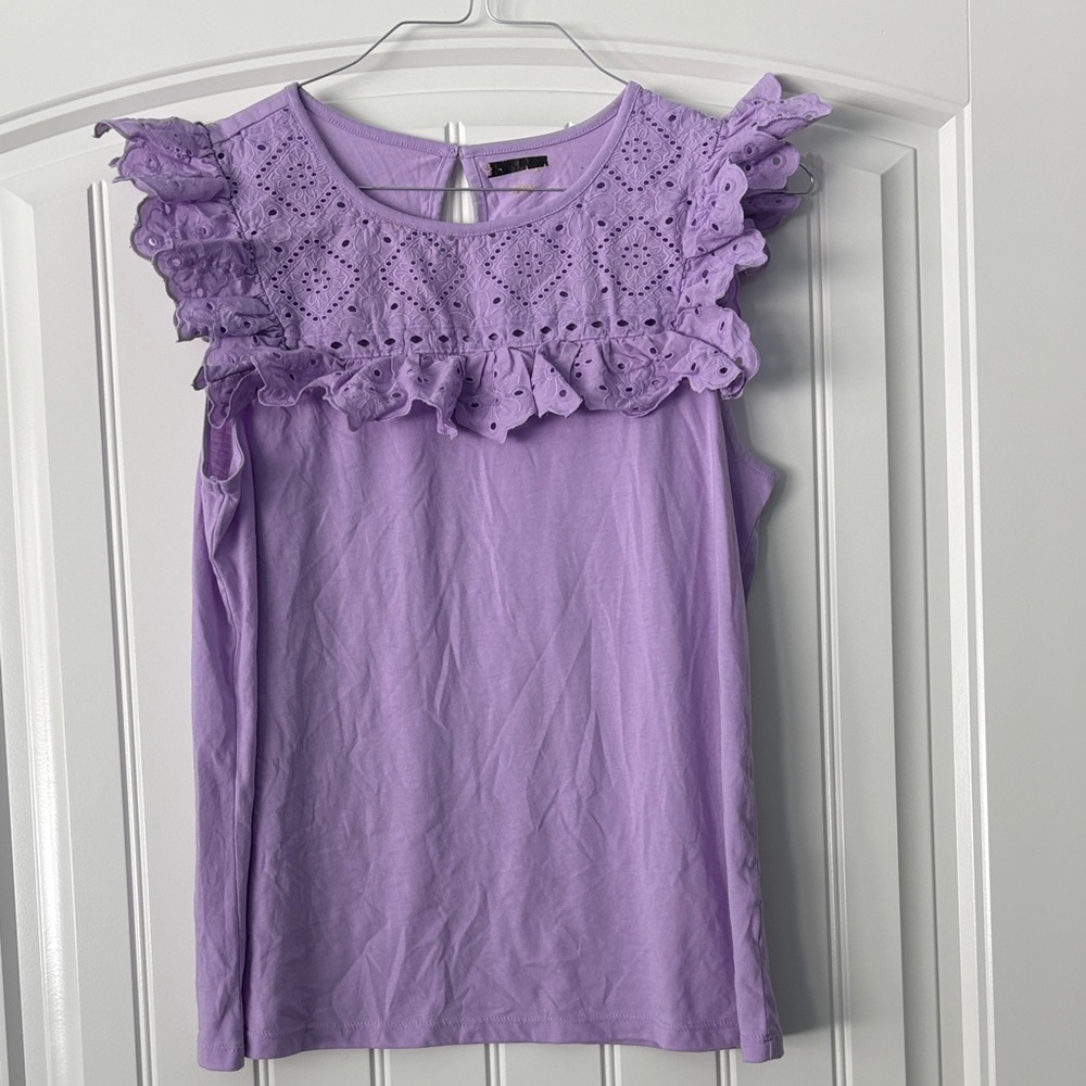 Lily Pulitzer Sz L  Purple Sleeveless Top with Eyelet Details
